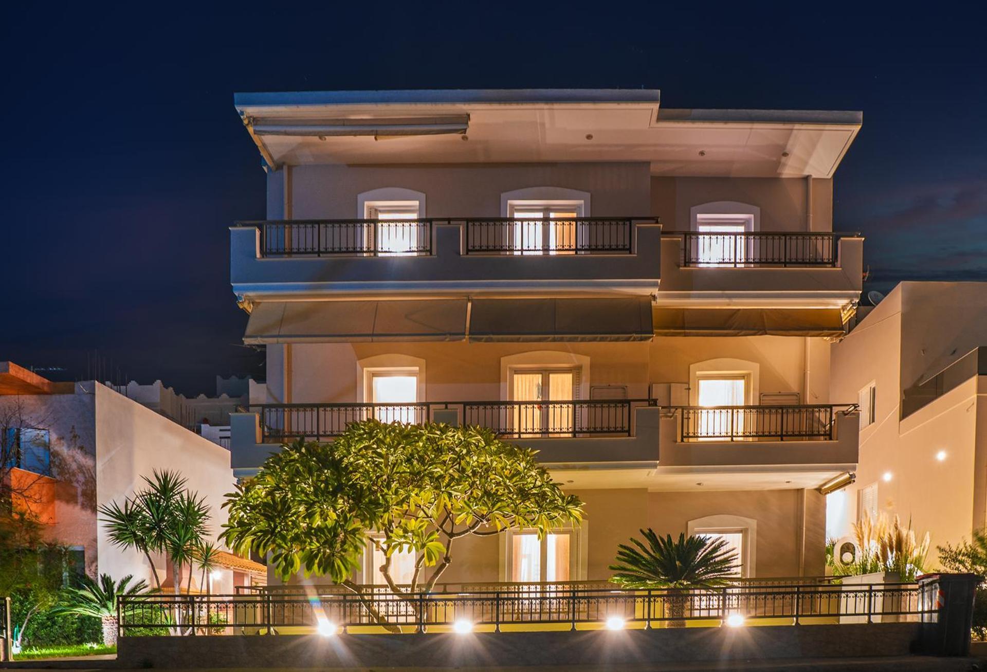 Vakakis-Me Apartments Palaiochora Ngoại thất bức ảnh