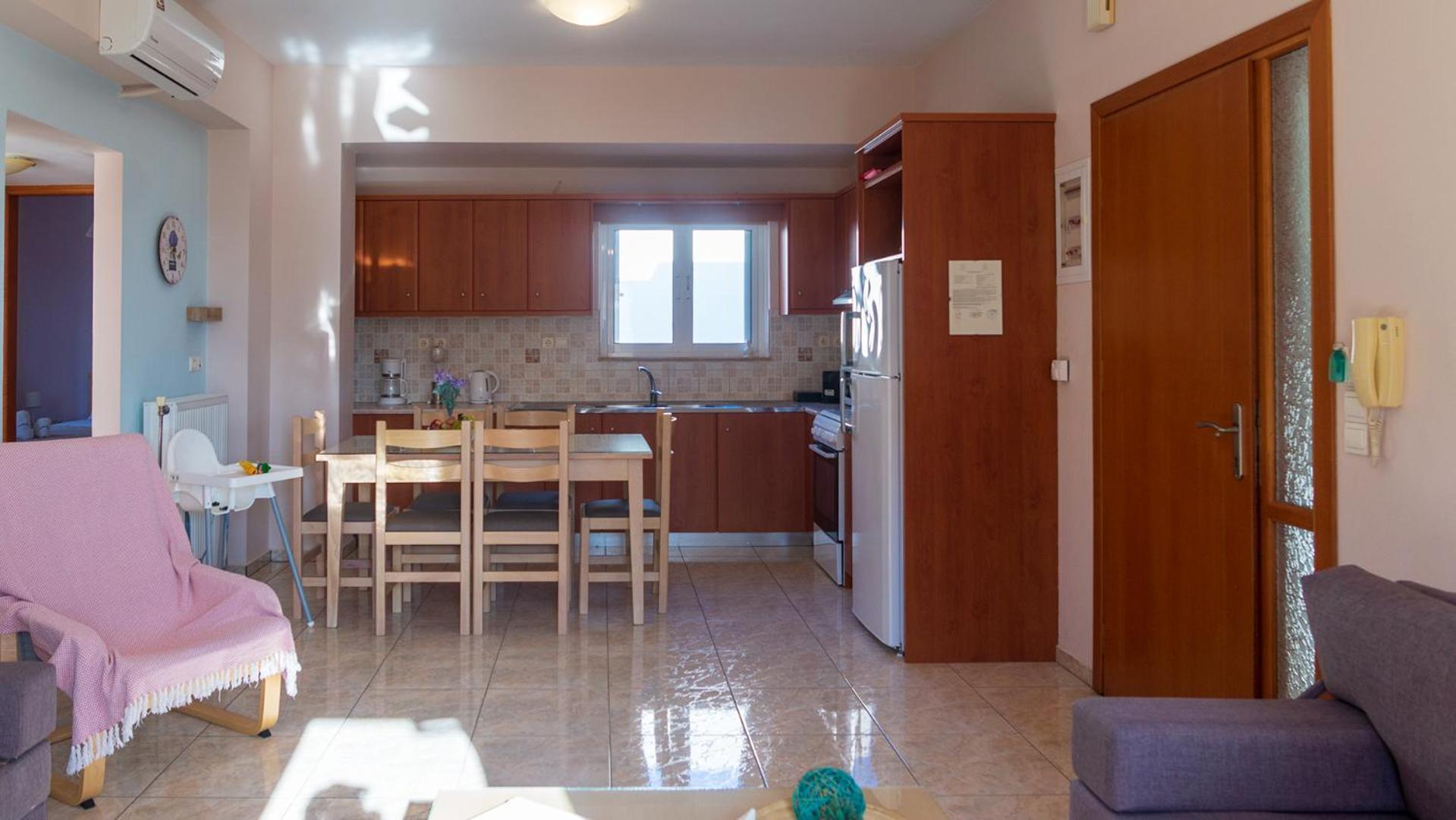 Vakakis-Me Apartments Palaiochora Ngoại thất bức ảnh